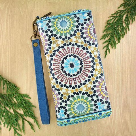Mlavi Moroccan pattern print vegan large wristlet wallet made with Eco-friendly vegan materials. Great for everyday use, travel & as a gift for family & friends. Wholesale at www.mlavi.com gift shops, fashion accessories & clothing boutiques, book stores in Canada, USA & worldwide.