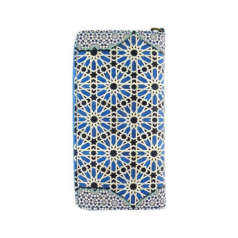 Mlavi Moroccan pattern print vegan large wristlet wallet made with Eco-friendly vegan materials. Great for everyday use, travel & as a gift for family & friends. Wholesale at www.mlavi.com gift shops, fashion accessories & clothing boutiques, book stores in Canada, USA & worldwide.