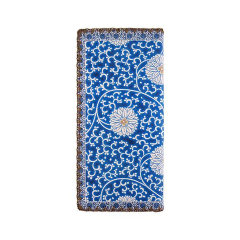 Mlavi studio blue & white porcelain pattern print vegan large flat wallet made with Eco-friendly & cruelty free vegan materials. Great for everyday use or as gift for family & friends. Wholesale at www.mlavi.com to gift shop, clothing & fashion accessories boutiques, book stores worldwide.