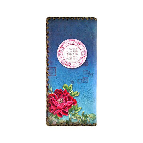 Mlavi studio peony flower print vegan large flat wallet made with Eco-friendly & cruelty free vegan materials. Great for everyday use or as gift for family & friends. Wholesale at www.mlavi.com to gift shop, clothing & fashion accessories boutiques, book stores in Canada, USA & worldwide.