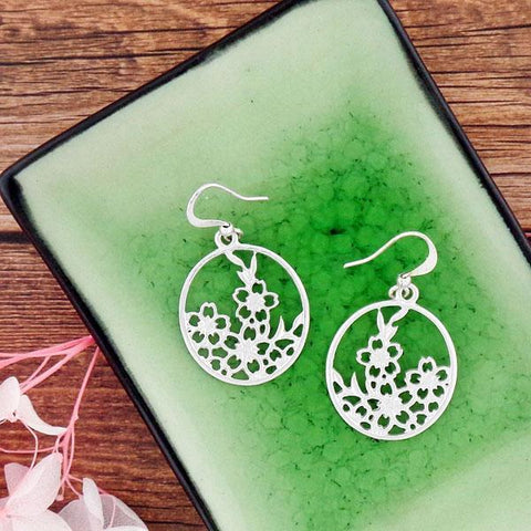Shop LAVISHY's cherry blossom/sukura flower cutout earrings