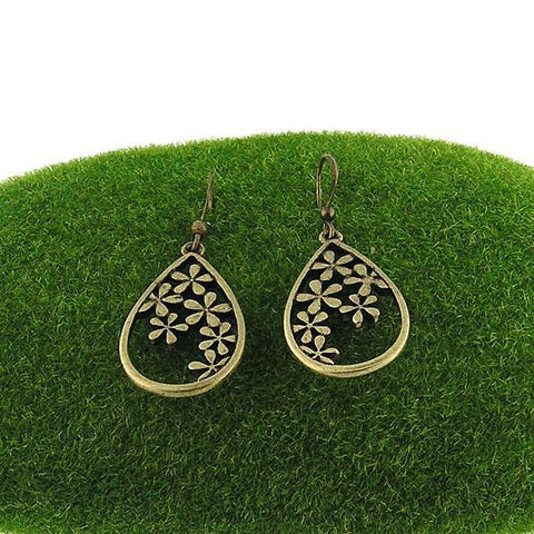 Shop LAVISHY handmade cutout lavender flower pendant earrings made with recycled materials. They are unique, fun, Eco-friendly & affordable. Wholesale available at www.lavishy.com for gift shop, boutique & corporate buyer.