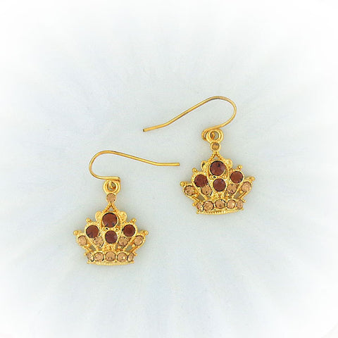 Online shopping for Rhodium or 12k gold plated crown earrings with Austrian crystal accent. A great gift for you or your girlfriend, wife, co-worker, friend & family. Wholesale at www.lavishy.com with many unique & fun fashion accessories.