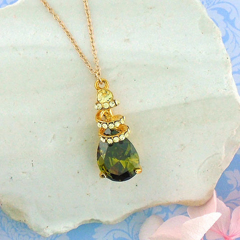 Online shopping for rhodium plated tear drop pendant necklace with Austrian crystal & cubic zirconia. A great gift for you or your girlfriend, wife, co-worker, friend & family. Wholesale available at www.lavishy.com with many unique & fun fashion accessories.