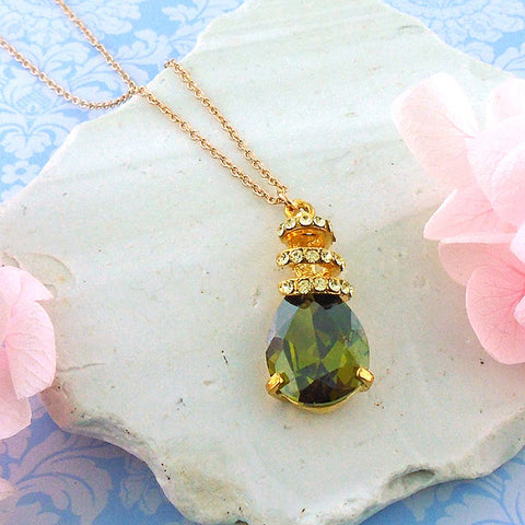 Online shopping for rhodium plated tear drop pendant necklace with Austrian crystal & cubic zirconia. A great gift for you or your girlfriend, wife, co-worker, friend & family. Wholesale available at www.lavishy.com with many unique & fun fashion accessories.