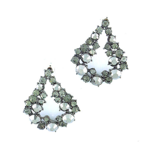 Online shopping for stud earrings with Austrian crystal accents. A great gift for you or your girlfriend, wife, co-worker, friend & family. Wholesale available at www.lavishy.com with many unique & fun fashion accessories.